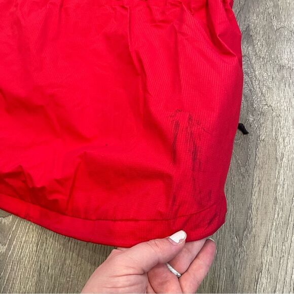 The North Face Women’s Red Full Zip Hooded Goretex Jacket Size Medium - Picture 5 of 5